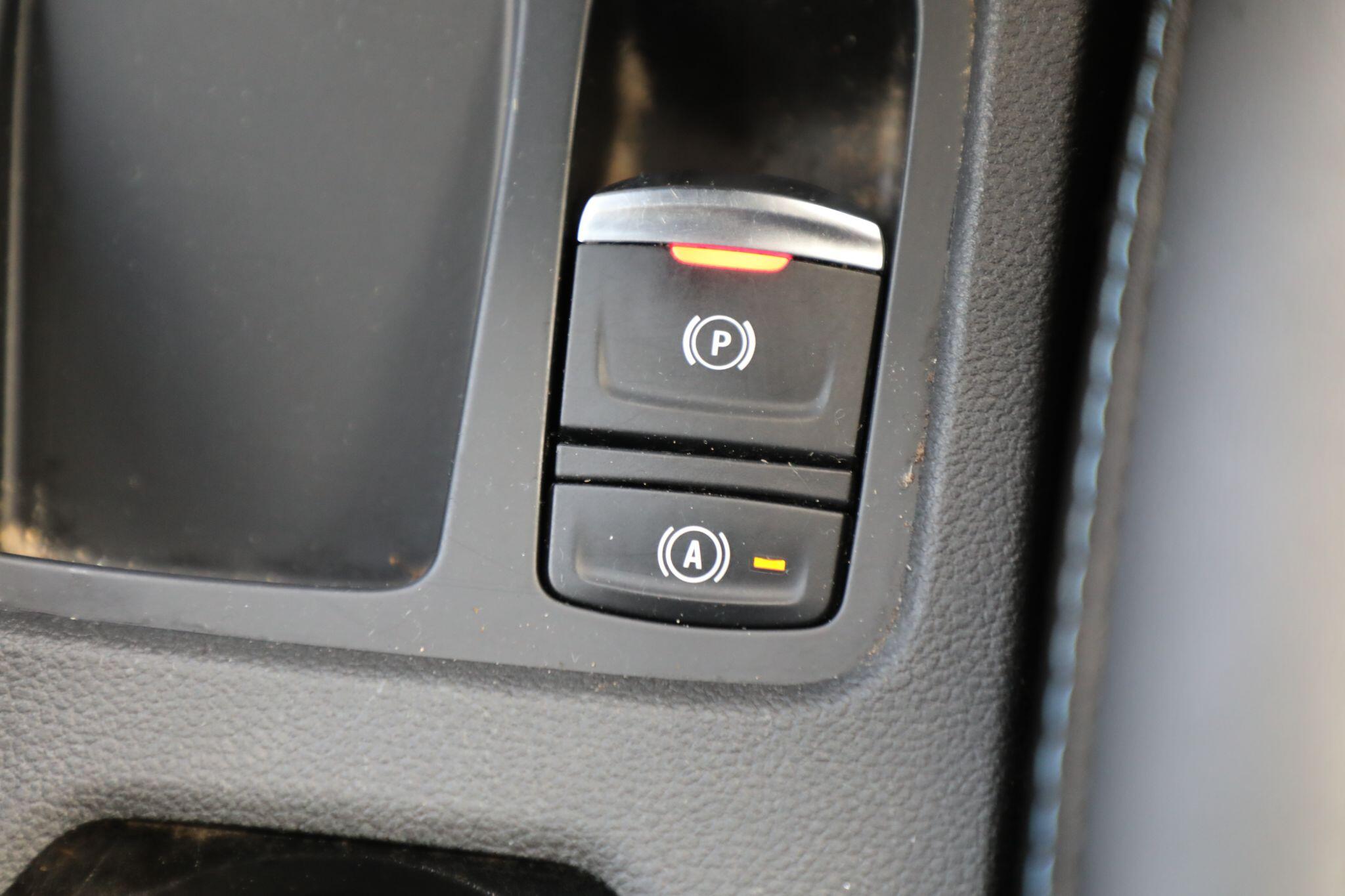 Large vehicle image